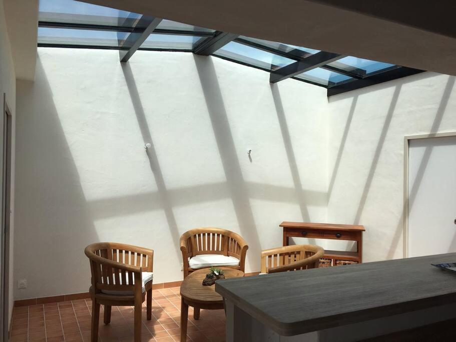 Maison Au Vieil A Noirmoutier Le Grand Vieil Luaran gambar
